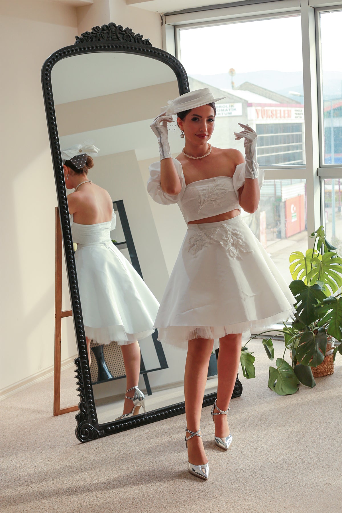 Sed-da Exclusive® Saten Matmazel Model Şapka Kırık Beyaz